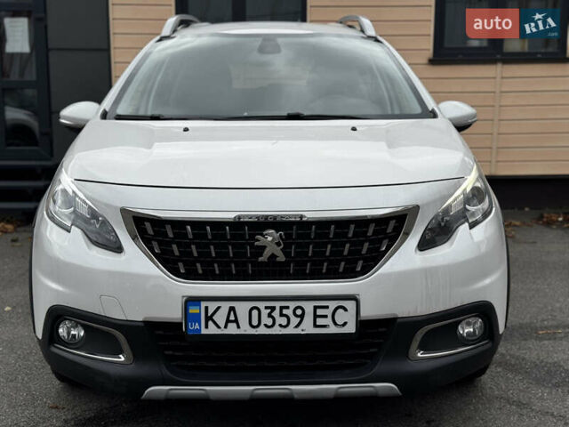 Пежо 2008 2017 в Киеве на Automoto.ua Белый Пежо 2008, объемом двигателя 1.2 л и пробегом 83 тыс. км за 11600 $, фото 5 на Automoto.ua