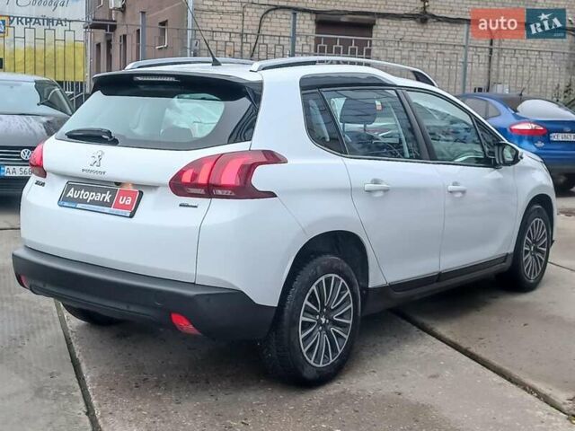 Белый Пежо 2008, объемом двигателя 1.2 л и пробегом 79 тыс. км за 11990 $, фото 6 на Automoto.ua
