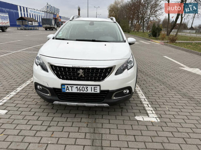 Белый Пежо 2008, объемом двигателя 1.2 л и пробегом 67 тыс. км за 14300 $, фото 1 на Automoto.ua