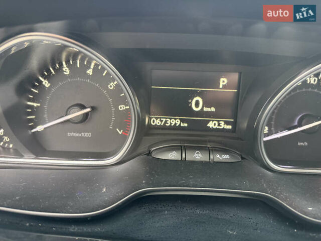 Белый Пежо 2008, объемом двигателя 1.2 л и пробегом 67 тыс. км за 14300 $, фото 12 на Automoto.ua