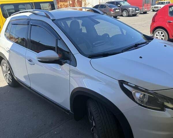 Пежо 2008 2019 у Черкасах на Automoto.ua Білий Пежо 2008, об'ємом двигуна 1.2 л та пробігом 73 тис. км за 13300 $, фото 2 на Automoto.ua