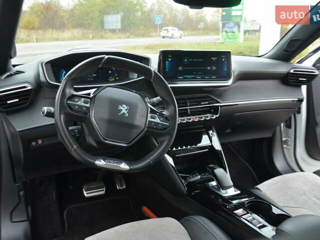 Белый Пежо 2008, объемом двигателя 0 л и пробегом 82 тыс. км за 16250 $, фото 47 на Automoto.ua