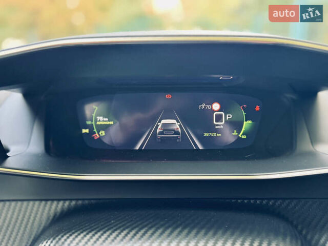 Пежо 2008 2020 в Львове на Automoto.ua Белый Пежо 2008, объемом двигателя 1.2 л и пробегом 38 тыс. км за 20500 $, фото 17 на Automoto.ua