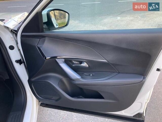 Белый Пежо 2008, объемом двигателя 1.5 л и пробегом 91 тыс. км за 21450 $, фото 14 на Automoto.ua