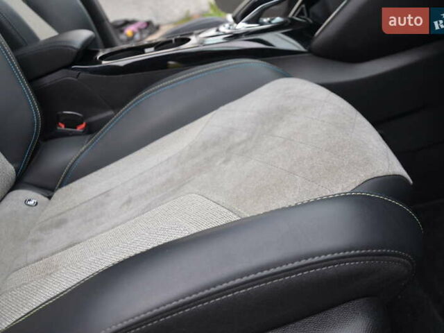 Белый Пежо 2008, объемом двигателя 0 л и пробегом 82 тыс. км за 16250 $, фото 59 на Automoto.ua