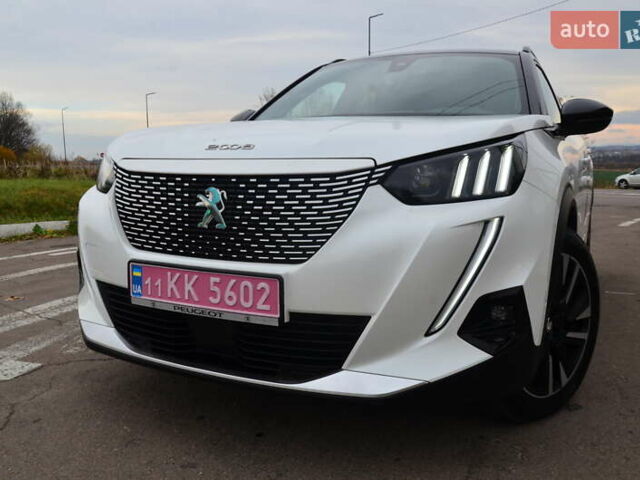 Белый Пежо 2008, объемом двигателя 0 л и пробегом 82 тыс. км за 16250 $, фото 1 на Automoto.ua
