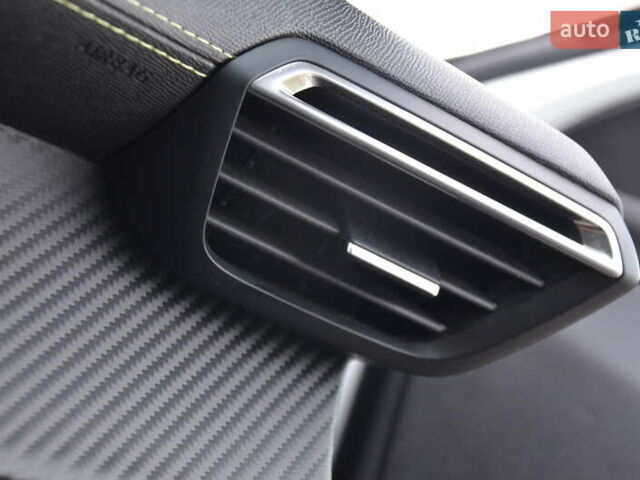 Белый Пежо 2008, объемом двигателя 0 л и пробегом 82 тыс. км за 16250 $, фото 63 на Automoto.ua