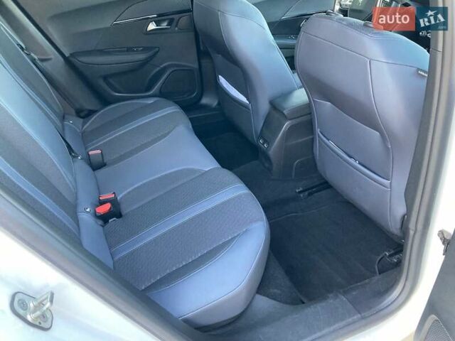 Белый Пежо 2008, объемом двигателя 1.5 л и пробегом 91 тыс. км за 21450 $, фото 11 на Automoto.ua