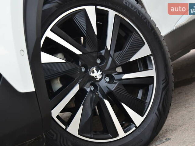 Белый Пежо 2008, объемом двигателя 0 л и пробегом 82 тыс. км за 16250 $, фото 6 на Automoto.ua