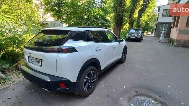 Белый Пежо 2008, объемом двигателя 1.2 л и пробегом 82 тыс. км за 17500 $, фото 3 на Automoto.ua