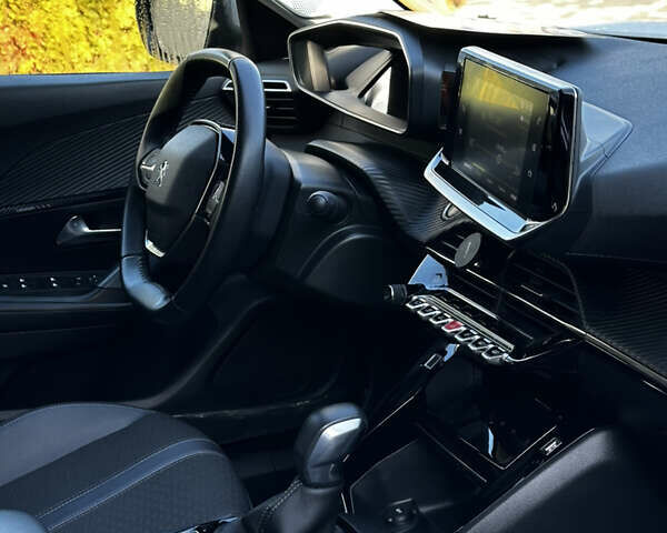 Белый Пежо 2008, объемом двигателя 1.2 л и пробегом 100 тыс. км за 17100 $, фото 17 на Automoto.ua