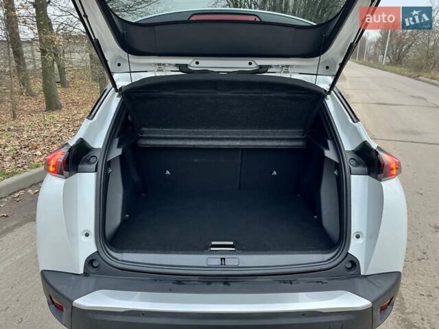 Белый Пежо 2008, объемом двигателя 1.5 л и пробегом 91 тыс. км за 20700 $, фото 17 на Automoto.ua