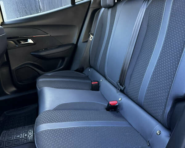 Белый Пежо 2008, объемом двигателя 1.2 л и пробегом 100 тыс. км за 17100 $, фото 13 на Automoto.ua