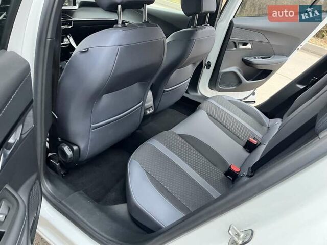 Белый Пежо 2008, объемом двигателя 1.5 л и пробегом 91 тыс. км за 20700 $, фото 23 на Automoto.ua