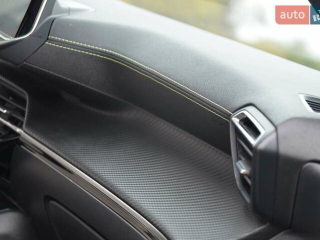 Белый Пежо 2008, объемом двигателя 0 л и пробегом 82 тыс. км за 16250 $, фото 56 на Automoto.ua