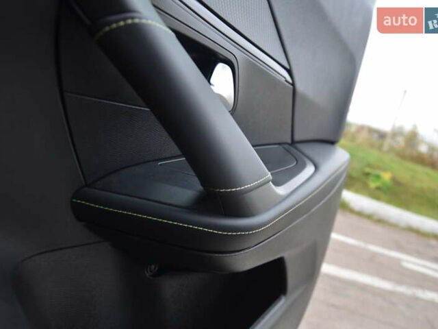 Белый Пежо 2008, объемом двигателя 0 л и пробегом 82 тыс. км за 16250 $, фото 66 на Automoto.ua