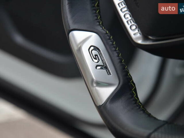 Белый Пежо 2008, объемом двигателя 0 л и пробегом 82 тыс. км за 16250 $, фото 67 на Automoto.ua