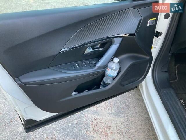 Белый Пежо 2008, объемом двигателя 1.5 л и пробегом 91 тыс. км за 21450 $, фото 16 на Automoto.ua