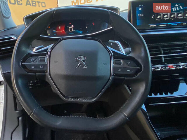 Белый Пежо 2008, объемом двигателя 0 л и пробегом 148 тыс. км за 18900 $, фото 15 на Automoto.ua