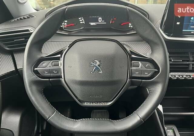 Пежо 2008 2021 в Киеве на Automoto.ua Белый Пежо 2008, объемом двигателя 1.2 л и пробегом 60 тыс. км за 18037 $, фото 12 на Automoto.ua