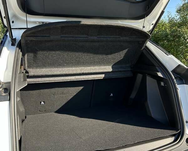 Білий Пежо 2008, об'ємом двигуна 1.5 л та пробігом 110 тис. км за 21000 $, фото 8 на Automoto.ua