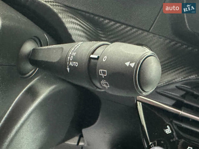 Білий Пежо 2008, об'ємом двигуна 0 л та пробігом 73 тис. км за 17450 $, фото 14 на Automoto.ua