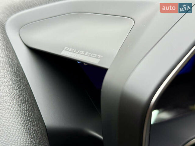 Белый Пежо 2008, объемом двигателя 1.5 л и пробегом 47 тыс. км за 25800 $, фото 18 на Automoto.ua