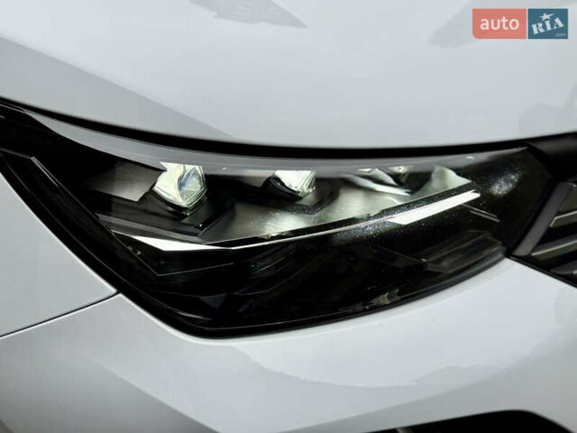 Белый Пежо 2008, объемом двигателя 1.5 л и пробегом 47 тыс. км за 25800 $, фото 27 на Automoto.ua