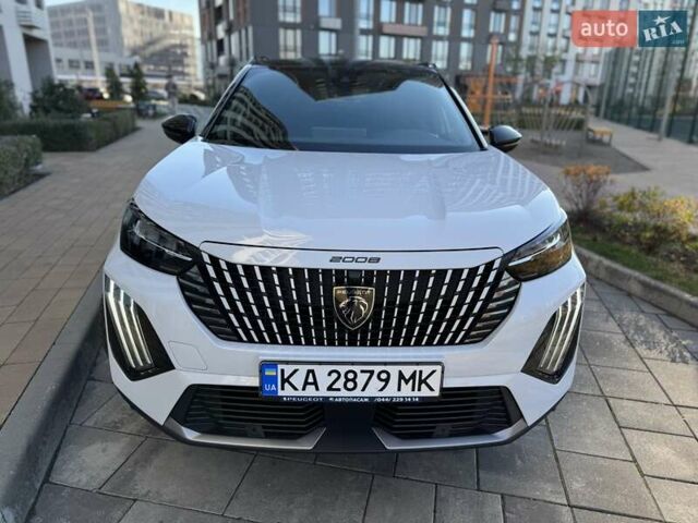 Белый Пежо 2008, объемом двигателя 1.5 л и пробегом 47 тыс. км за 26500 $, фото 3 на Automoto.ua