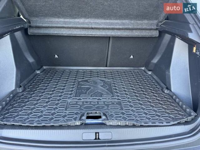 Белый Пежо 2008, объемом двигателя 1.5 л и пробегом 47 тыс. км за 26500 $, фото 68 на Automoto.ua