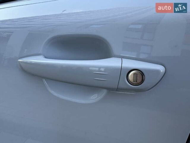 Белый Пежо 2008, объемом двигателя 1.5 л и пробегом 47 тыс. км за 26500 $, фото 9 на Automoto.ua