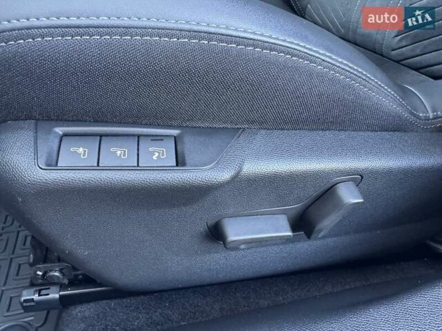 Белый Пежо 2008, объемом двигателя 1.5 л и пробегом 47 тыс. км за 26500 $, фото 24 на Automoto.ua