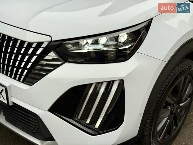 Белый Пежо 2008, объемом двигателя 1.5 л и пробегом 47 тыс. км за 25800 $, фото 3 на Automoto.ua