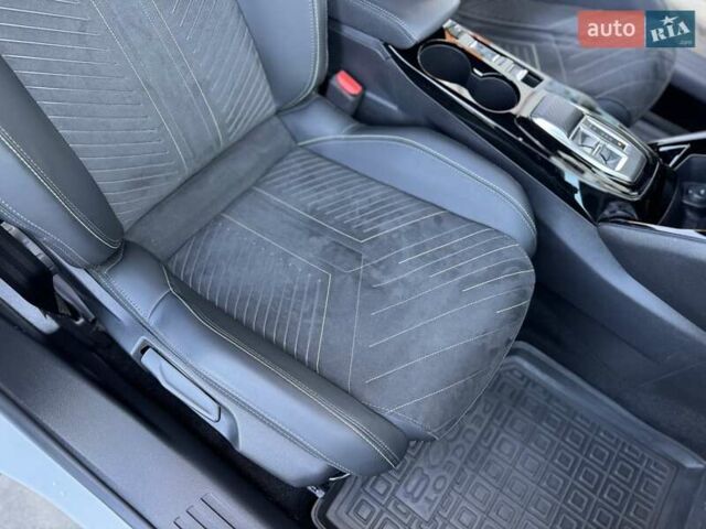 Белый Пежо 2008, объемом двигателя 1.5 л и пробегом 47 тыс. км за 26500 $, фото 36 на Automoto.ua