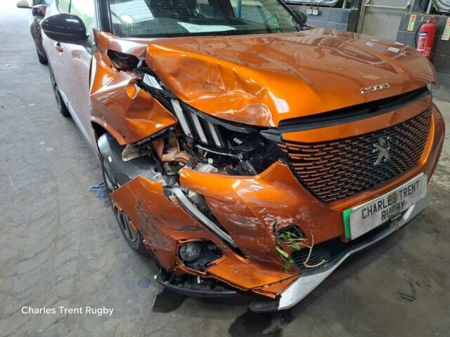 Бежевый Пежо 2008, объемом двигателя 0 л и пробегом 77 тыс. км за 8046 $, фото 10 на Automoto.ua