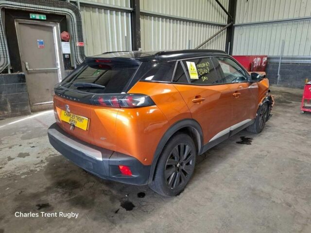 Бежевый Пежо 2008, объемом двигателя 0 л и пробегом 77 тыс. км за 8046 $, фото 3 на Automoto.ua