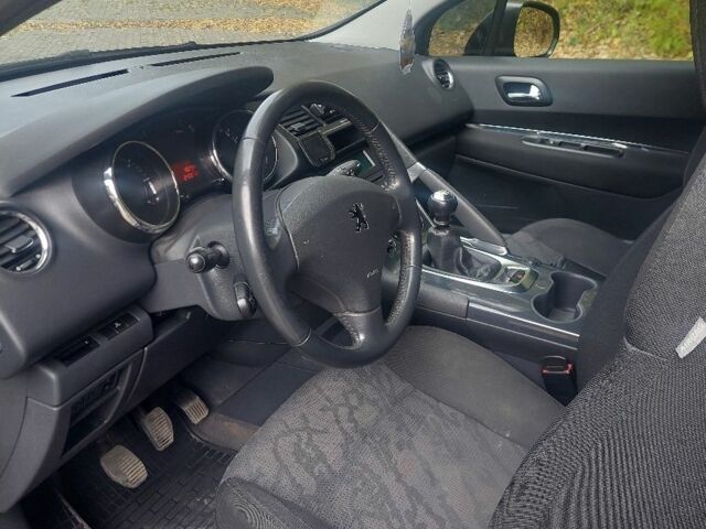 Чорний Пежо 2008, об'ємом двигуна 2 л та пробігом 24 тис. км за 7900 $, фото 4 на Automoto.ua