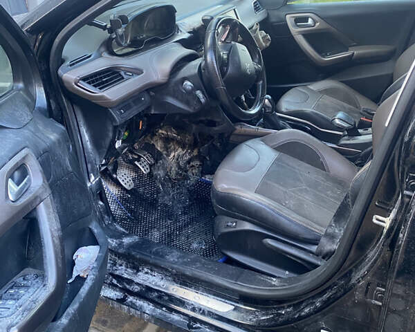 Черный Пежо 2008, объемом двигателя 1.6 л и пробегом 142 тыс. км за 5300 $, фото 22 на Automoto.ua