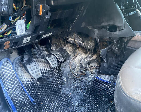 Черный Пежо 2008, объемом двигателя 1.6 л и пробегом 142 тыс. км за 5300 $, фото 16 на Automoto.ua