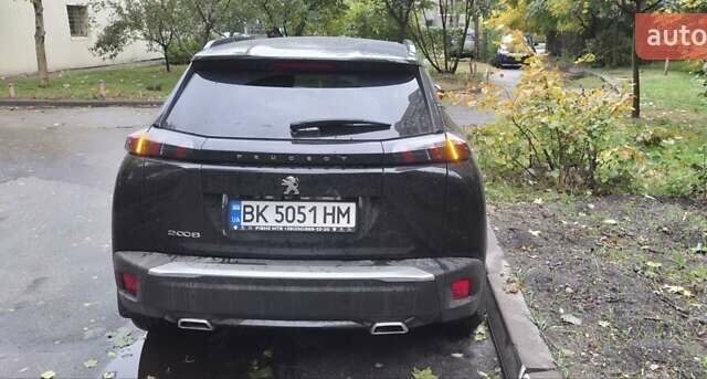 Черный Пежо 2008, объемом двигателя 1.2 л и пробегом 60 тыс. км за 19500 $, фото 5 на Automoto.ua