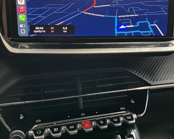 Чорний Пежо 2008, об'ємом двигуна 1.5 л та пробігом 23 тис. км за 26000 $, фото 39 на Automoto.ua