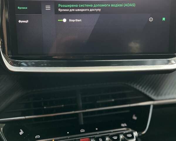 Чорний Пежо 2008, об'ємом двигуна 1.5 л та пробігом 23 тис. км за 26000 $, фото 38 на Automoto.ua