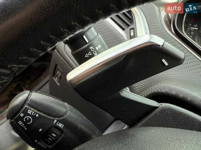 Пежо 2008 2013 у Києві на Automoto.ua Коричневий Пежо 2008, об'ємом двигуна 1.2 л та пробігом 130 тис. км за 8990 $, фото 17 на Automoto.ua