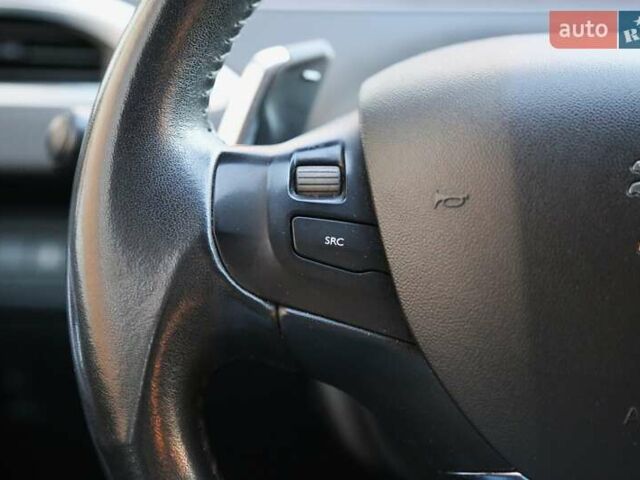 Коричневий Пежо 2008, об'ємом двигуна 1.2 л та пробігом 96 тис. км за 8500 $, фото 22 на Automoto.ua