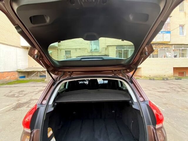 Пежо 2008 2014 в Хмельницком на Automoto.ua Коричневый Пежо 2008, объемом двигателя 1.2 л и пробегом 106 тыс. км за 9000 $, фото 4 на Automoto.ua