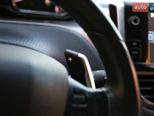 Коричневий Пежо 2008, об'ємом двигуна 1.2 л та пробігом 96 тис. км за 8500 $, фото 24 на Automoto.ua