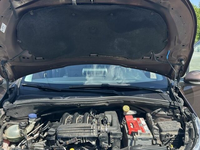 Коричневый Пежо 2008, объемом двигателя 1.2 л и пробегом 144 тыс. км за 8999 $, фото 18 на Automoto.ua