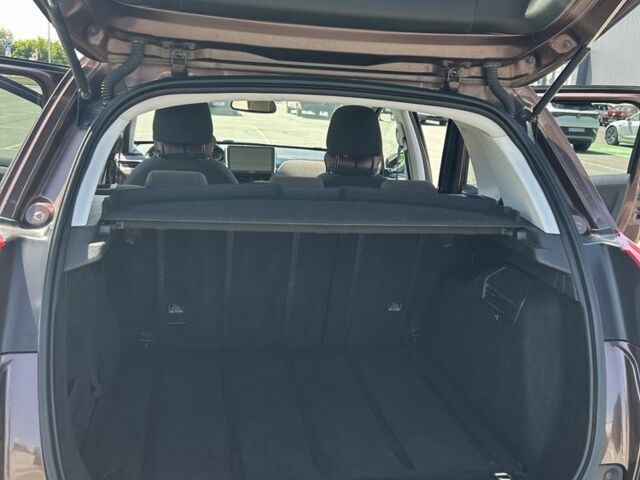 Коричневый Пежо 2008, объемом двигателя 1.2 л и пробегом 144 тыс. км за 8999 $, фото 12 на Automoto.ua