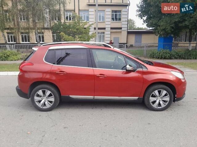 Красный Пежо 2008, объемом двигателя 1.2 л и пробегом 49 тыс. км за 9000 $, фото 7 на Automoto.ua