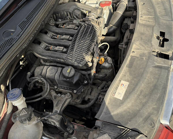 Красный Пежо 2008, объемом двигателя 1.2 л и пробегом 71 тыс. км за 9900 $, фото 40 на Automoto.ua